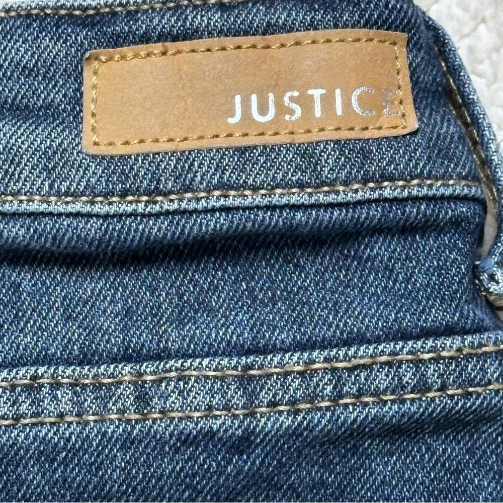 Justice Cutoffs Intentionally Distressed, Rolled Cuff Med Wash Size 14 Plus